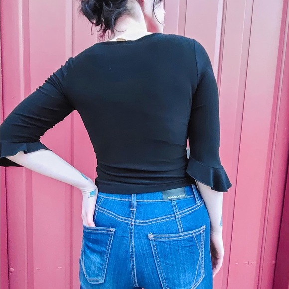 🚨 SOLD 🚨 Retro peplum crop top, ¾ sleeve - Picture 4 of 4